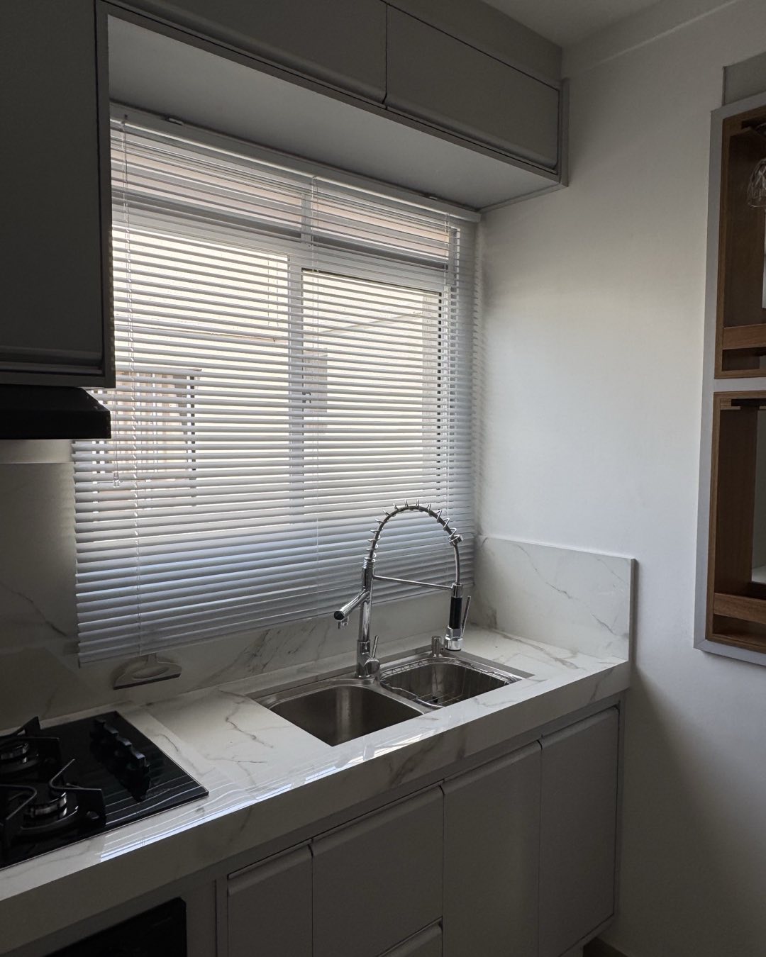 Persiana horizontal de alumínio (1)